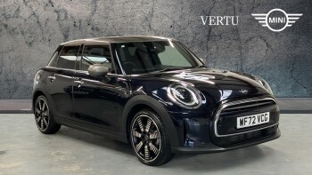 MINI Hatchback 1.5 Cooper Exclusive 5dr Auto Petrol Hatchback